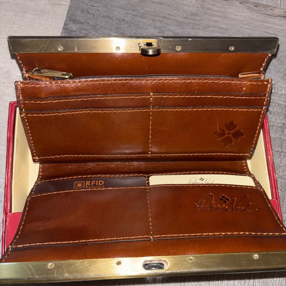 Patricia Nash Floral Wallet - Multicolor - Picture 4 of 8